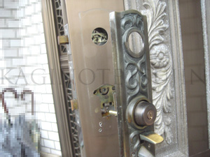 下側のALPHAシリンダーの交換・取替え6