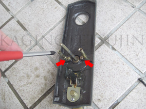 下側のALPHAシリンダーの交換・取替え7