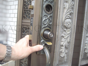 ALPHA装飾錠の取付2