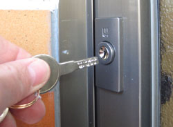 430金属製ドアの交換