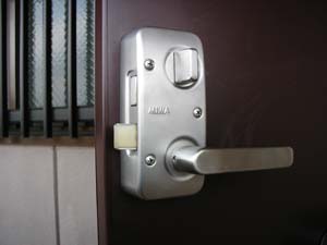 ALPHA edLOCK 85RA 交換方法